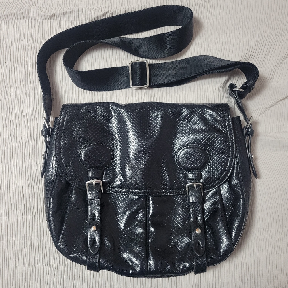 NWOT Lauren Ralph Lauren Black Messenger Bag with Silver Hardware